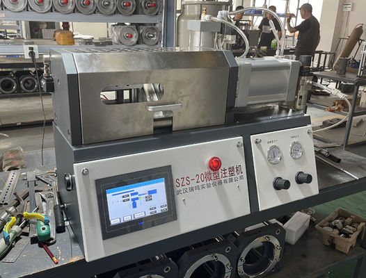 주문 고분자 물질을 위한 2.2KW 6kg/H 실험실 쌍둥이 나사 압출기 online manufacture